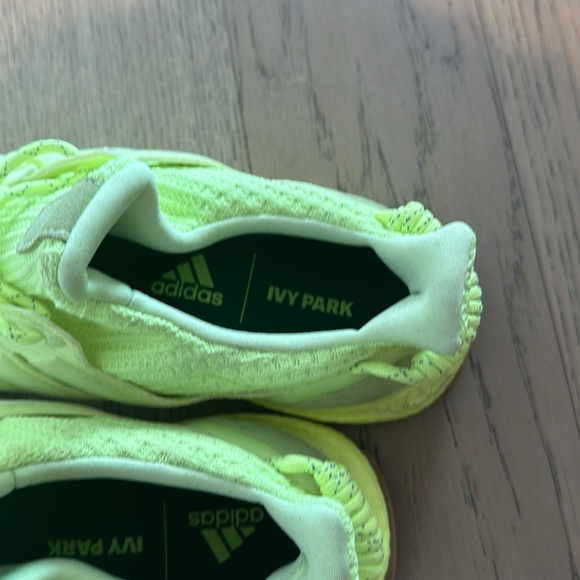 Ivy Park | Adidas Ultra Boost OG Hi Res Yellow - Picture 8 of 8